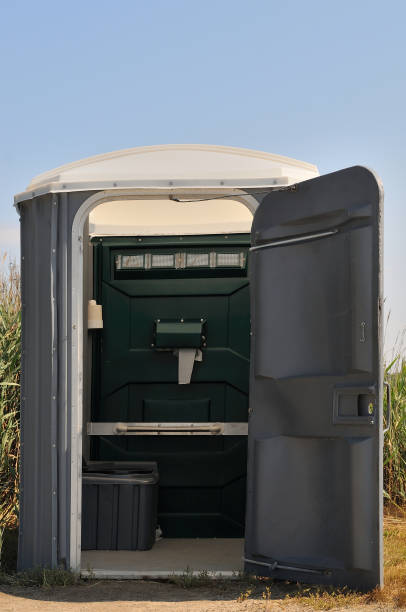 Portable Toilet Options We Offer in Old Stine, CA